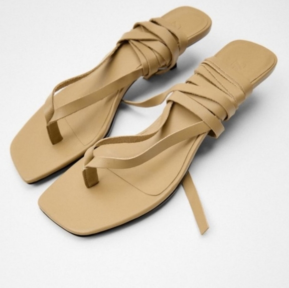 Zara Shoes - Zara Leather Strappy Kitten Heel Sandals, Size 6